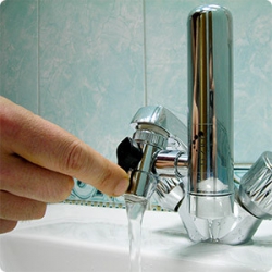Máy lọc nước tại vòi Geyser Euro M- Made in Russia